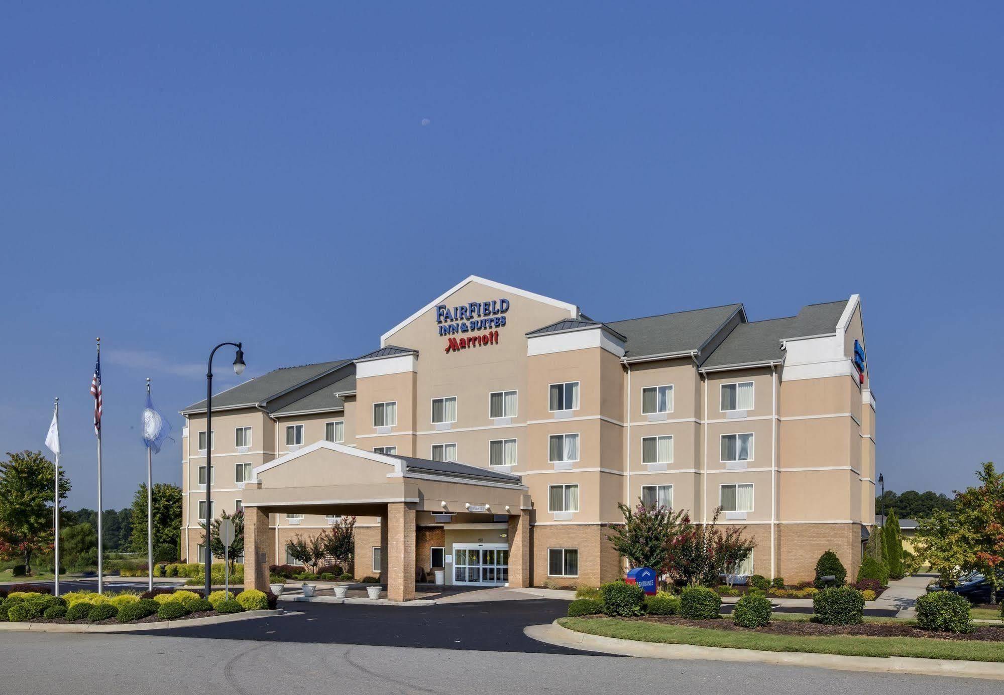 Fairfield Inn And Suites South Hill I-85 Extérieur photo