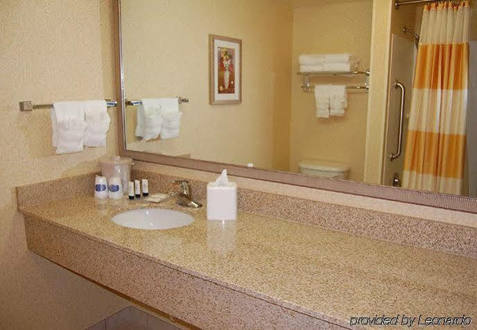 Fairfield Inn And Suites South Hill I-85 Extérieur photo